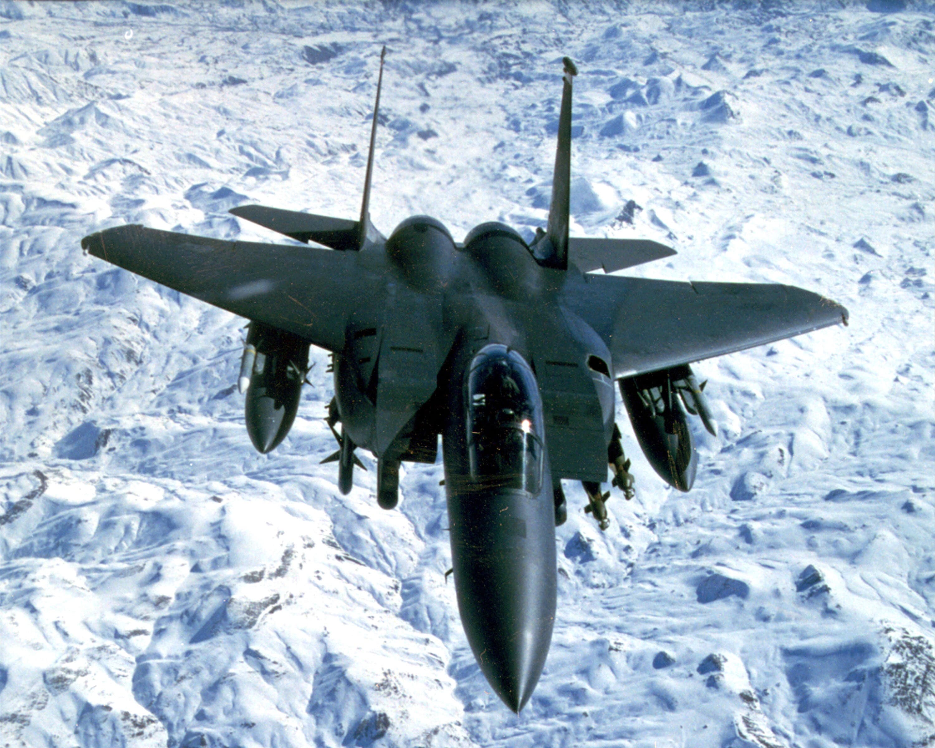 990218-F-0000L-001