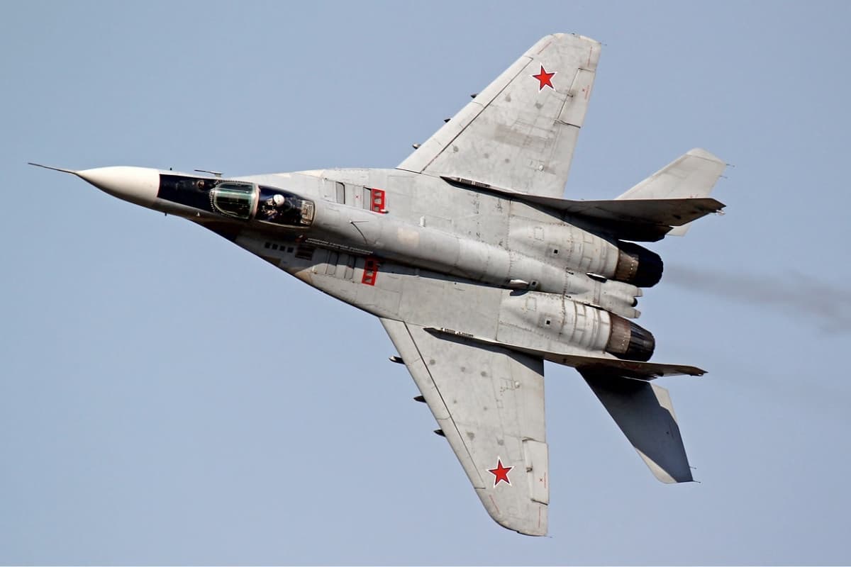 Russian_Air_Force_Mikoyan-Gurevich_MiG-29S_Naumenko-1-1200x800.jpg